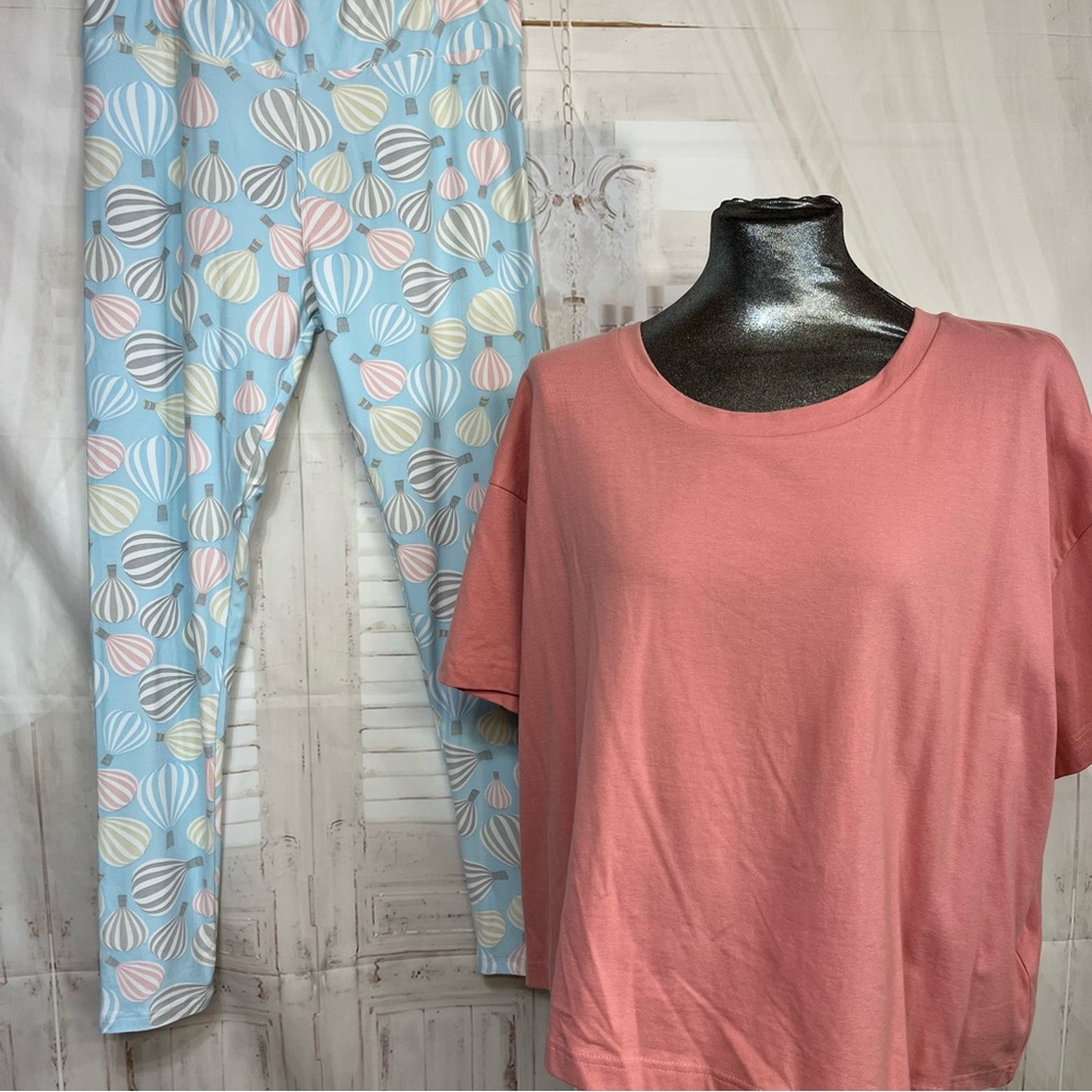 LuLaRoe 2XL Boxy T with TC leggings